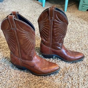 Women’s cowboy boots